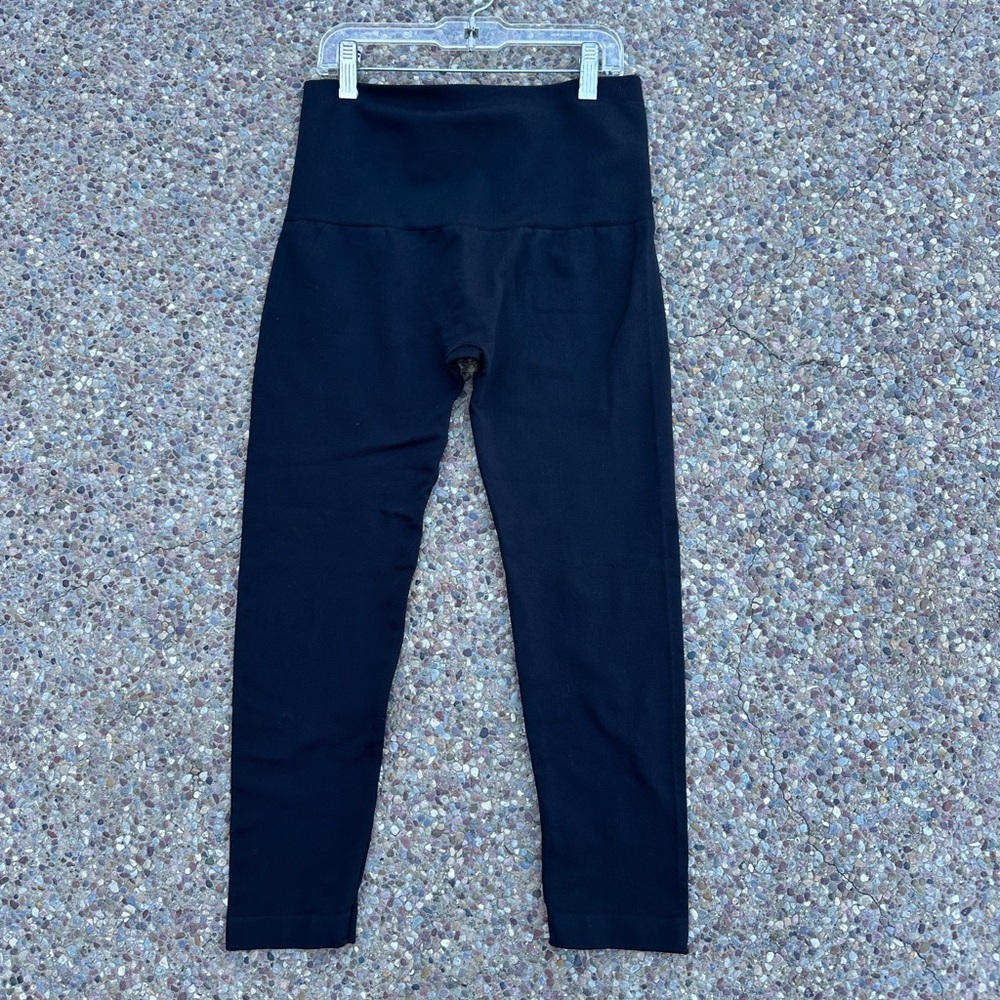 Breezies Leggings Black Seamless Tummy control Medium